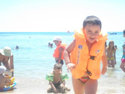 � �� ����