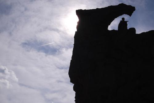 �������