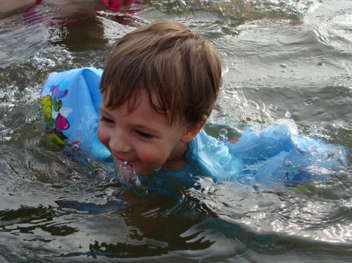 � ������