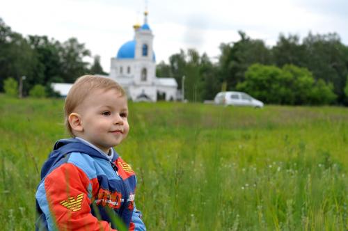 Дети просторов. Фото на просторе России человек. Мальчик река простор. Детский простор. Фото родных детей в Курово.