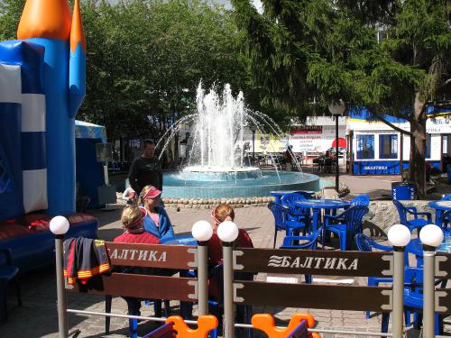 � �������