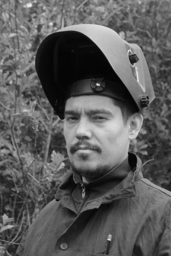 � ������