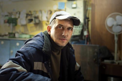 �������