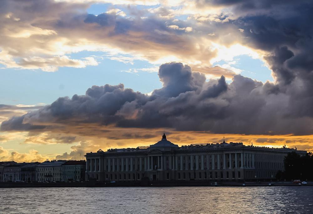 Небо в санкт петербурге