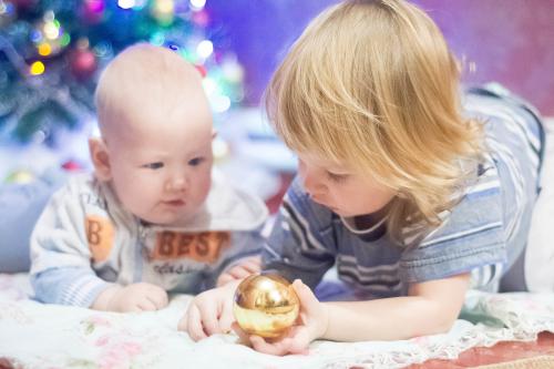 �������