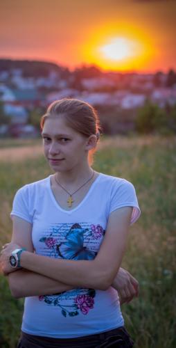 �������