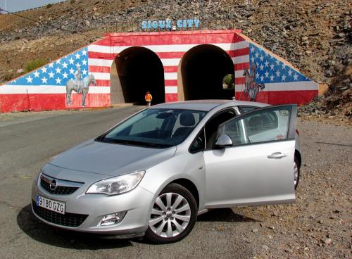 Opel Astra Gran Canary