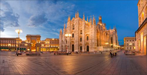 Вечерний Milan Duomo