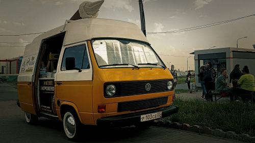 1748877441
