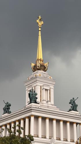 1752653083