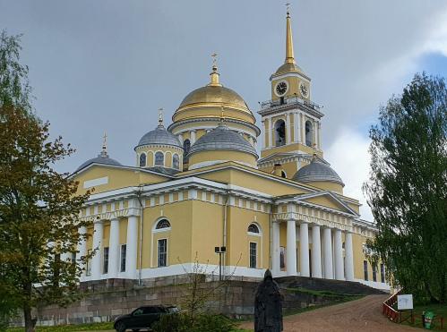 1756925297