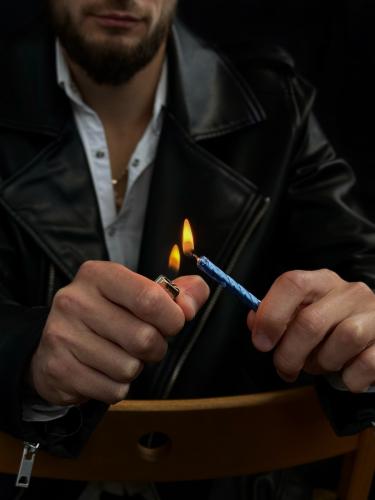 �������