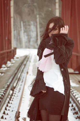 �������