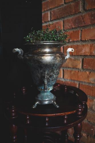 �������