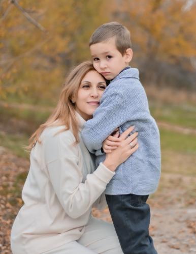 ������-������