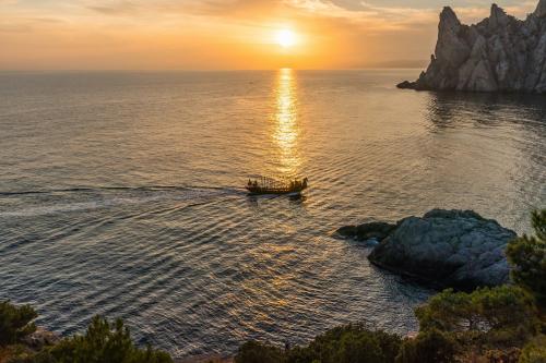 ������ ���