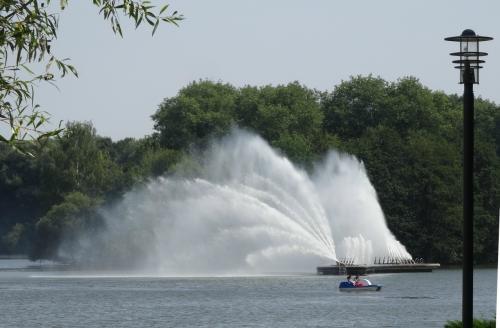 ����-����