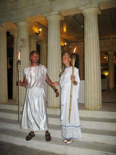 ��������