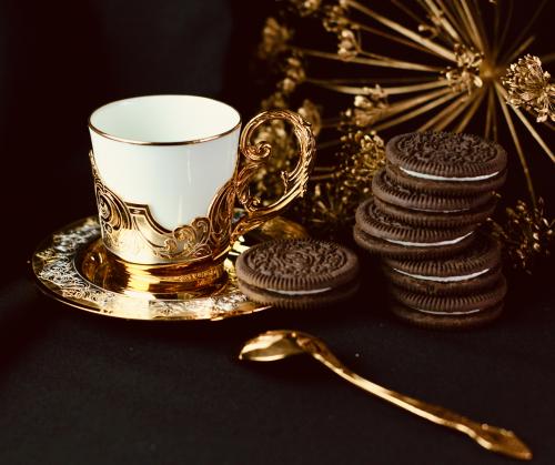 �������