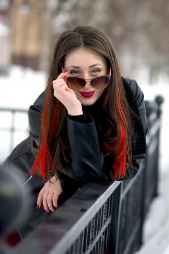 ������...