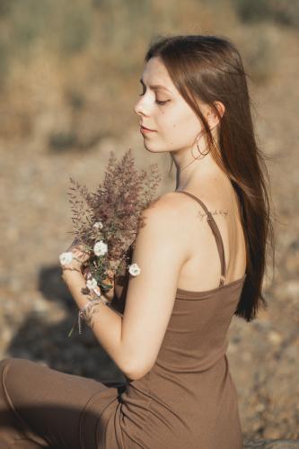 � ������