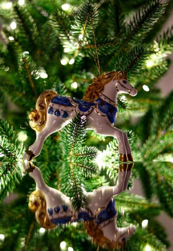 ������.���������.