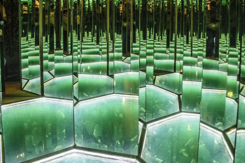 � ������ � ��������...