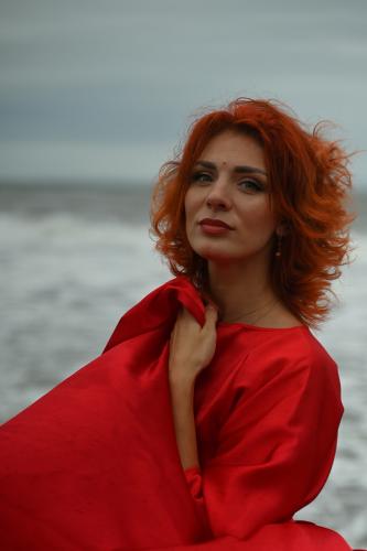 � �������