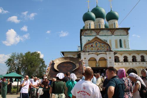 ����� ������������ � �������� ���