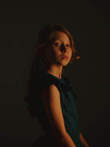 �������