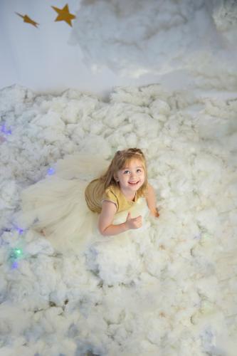 � �������