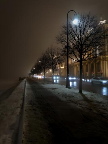 � ������