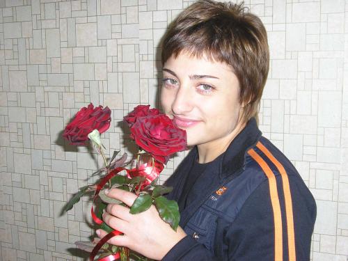 �������