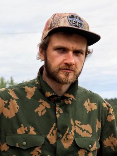 ������ 