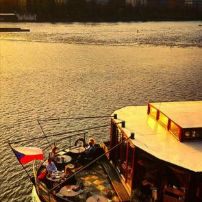 ����: �����