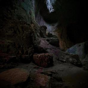 : The Gods eyes cave