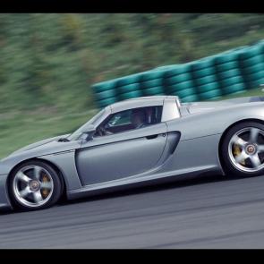 : Porsche Carrera GT $484,000