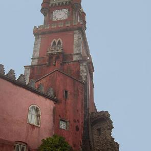 :    ,  (Palacio da Pena). 