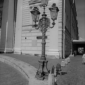 Фото: Фонарь у Большого театра
