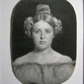 :  1812 .