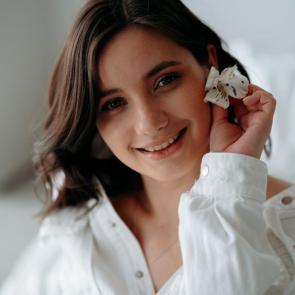 ����: ����