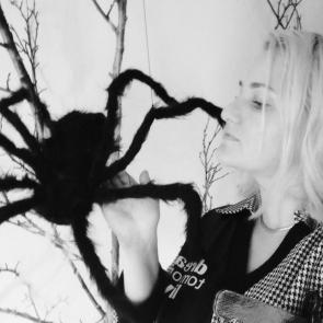 ����: ����