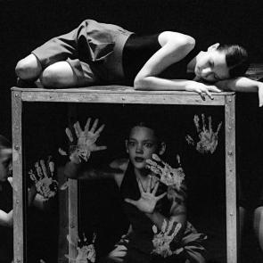 ����: ������ ��� �������...