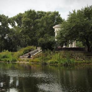 ����������