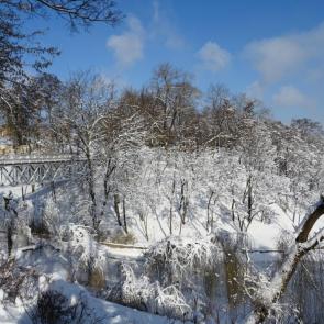 ����: � ����� - ������