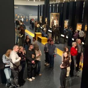 ����: �������� �  ����� �����������