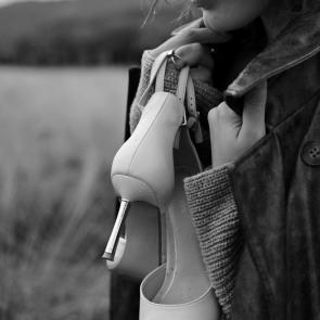 ����: � �����