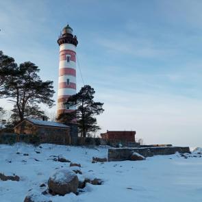 ����: ���� � ������������ �����