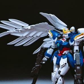 ���� ��������: XXXG-00W0 Wing Gundam Zero