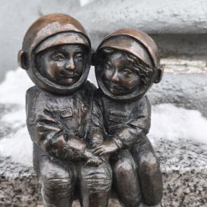 ����: ������������